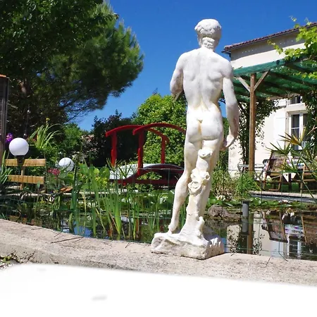 Le Cadran Solaire 3*