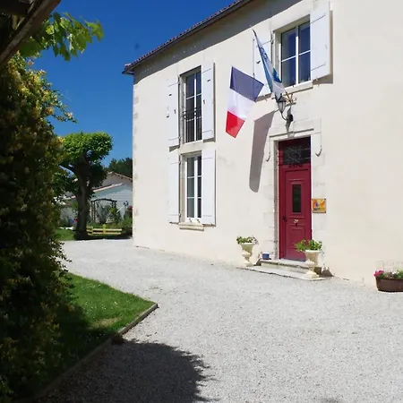 Le Cadran Solaire 3* Courcelles (Charente-Maritime)