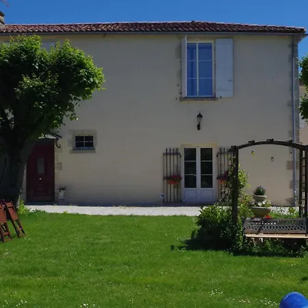 Le Cadran Solaire 3*