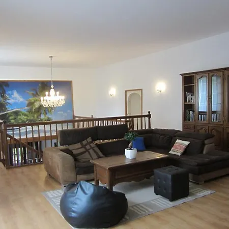 Le Cadran Solaire Guest house